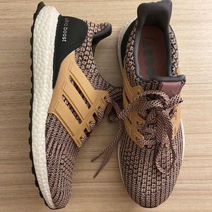 Men’s Size 6.5 (fit like a women’s 7.5/8) Adidas